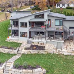 Modern Lake House Exterior